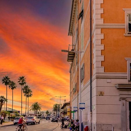 Le Sicardi-Vue Mer-Plage-Centre Ville Menton Exteriör bild